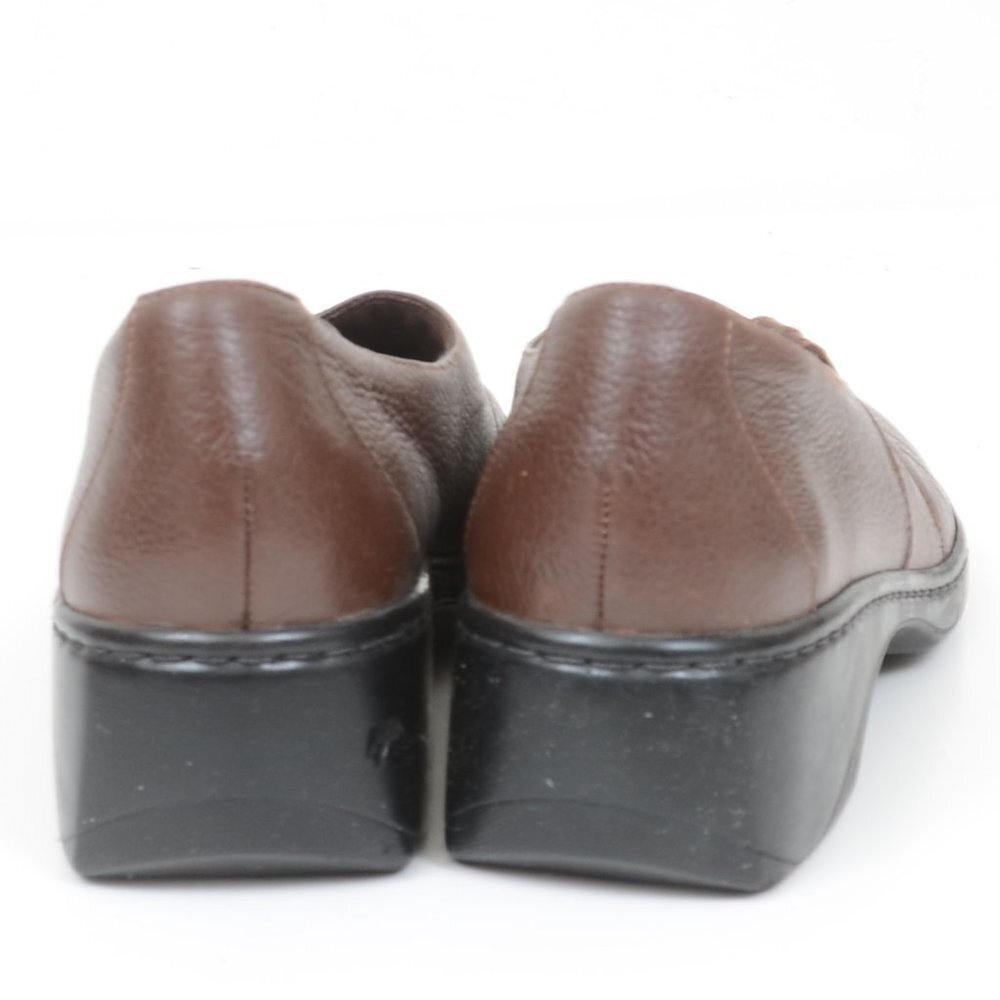 Clarks Bendable Brown Leather Comfort Slip On Loafers Women's 8.5 Comfort - Picture 4 of 8